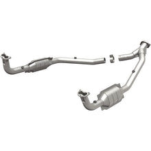 Load image into Gallery viewer, MagnaFlow Exhaust Products 93690 HM Grade Direct-Fit Catalytic Converter for Select Land Rover Defender 90, Land Rover Discovery