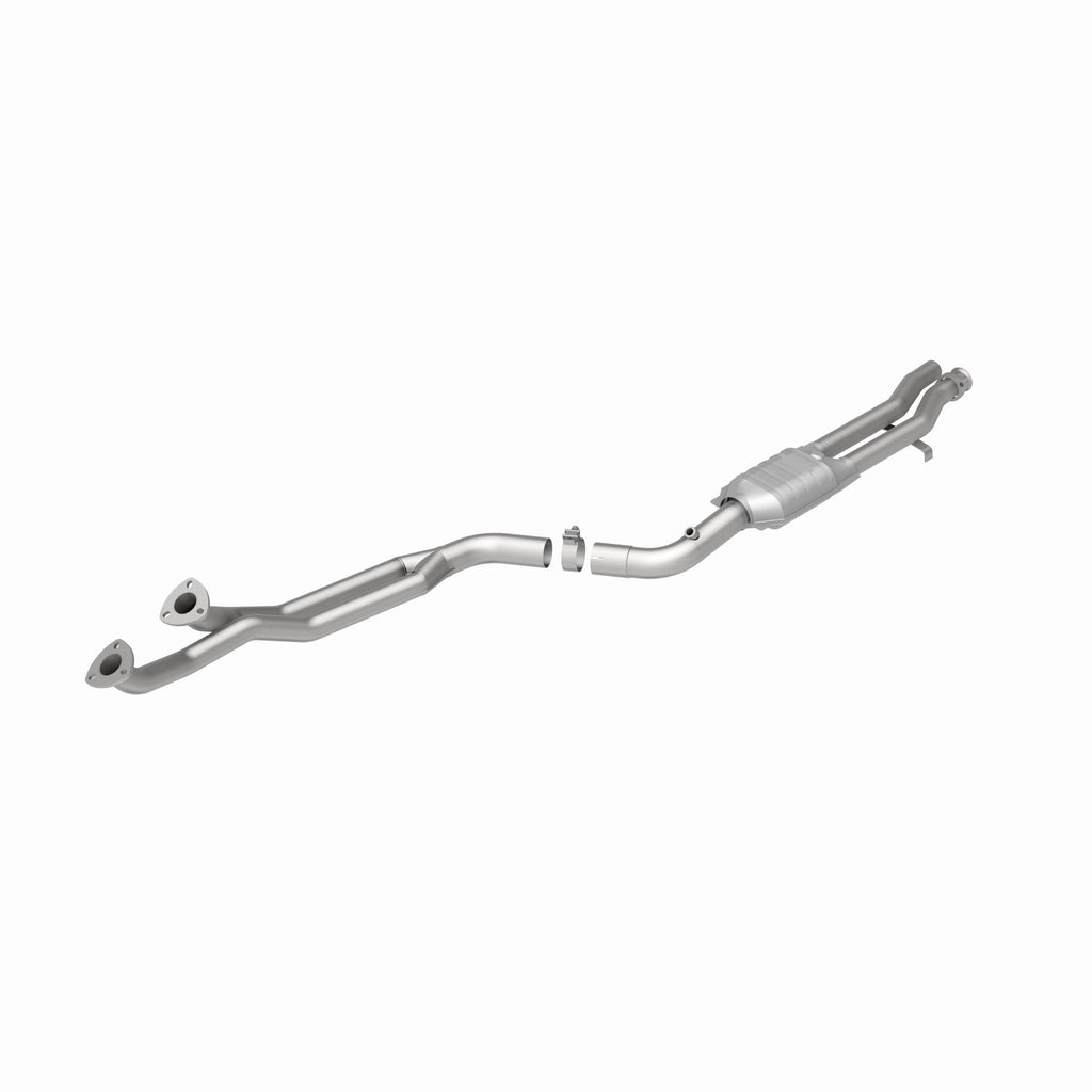 MagnaFlow Exhaust Products 23802 Standard Grade Direct-Fit Catalytic Converter for Select BMW 325i, BMW 325is