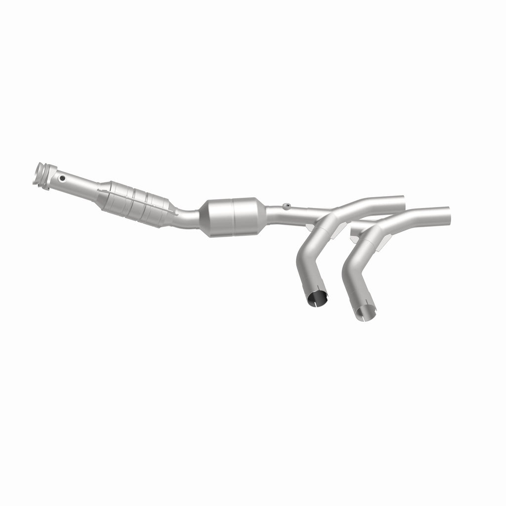 MagnaFlow Exhaust Products 24308 HM Grade Direct-Fit Catalytic Converter for Select Ford E-150, Ford E-150 Club Wagon, Ford E-250