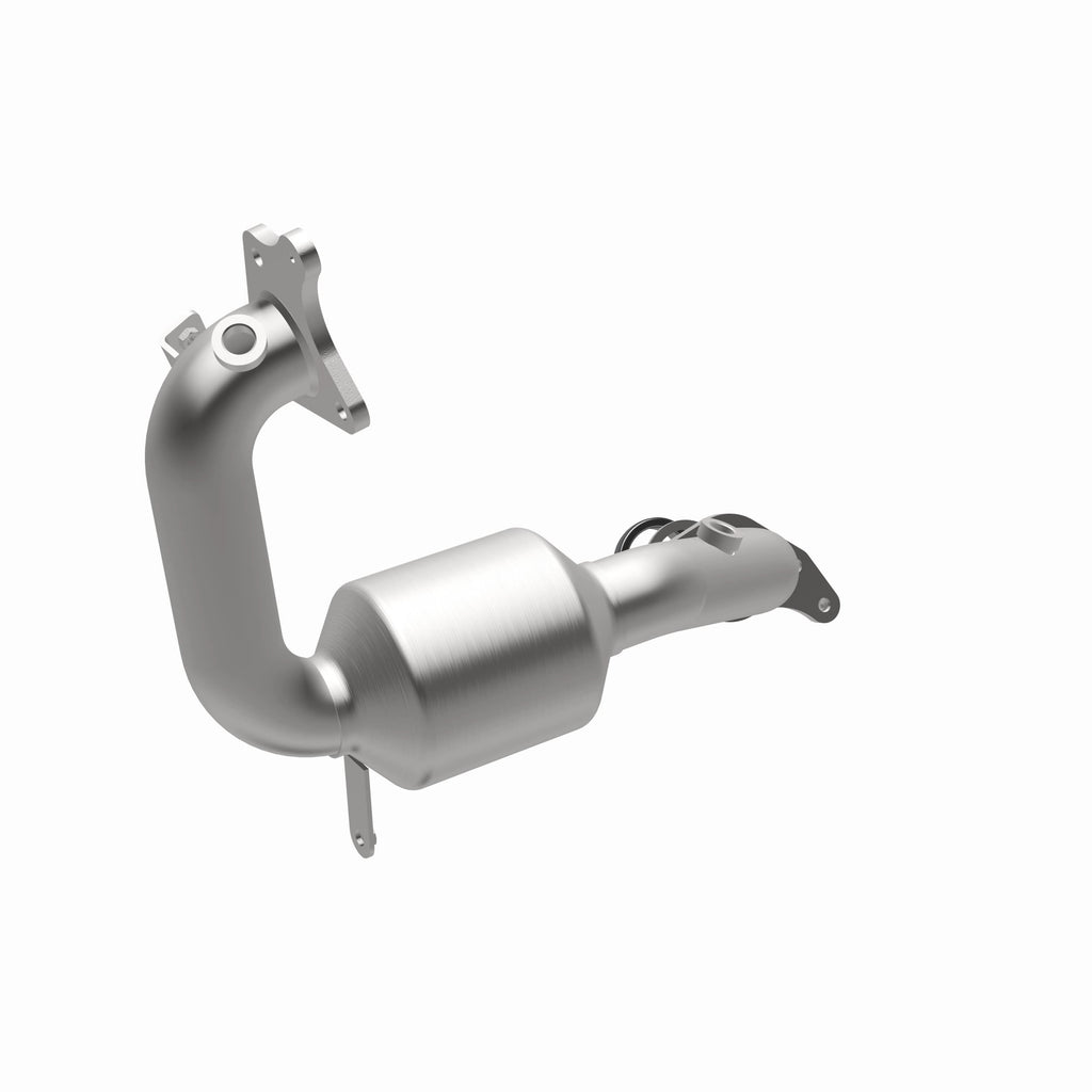 MagnaFlow Exhaust Products 52439 OEM Grade Direct-Fit Catalytic Converter for Select Nissan Juke