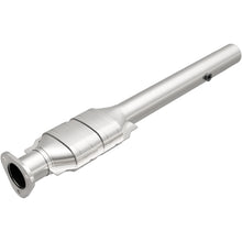Load image into Gallery viewer, MagnaFlow Exhaust Products 23204 HM Grade Direct-Fit Catalytic Converter for Select Ford E-250 Econoline, Ford E-450 Econoline Super Duty, Ford Econoline Super Duty
