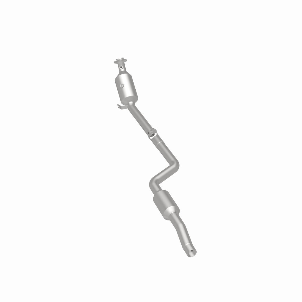 MagnaFlow Exhaust Products 21-437 OEM Grade Direct-Fit Catalytic Converter for Select Mercedes-Benz C300, Mercedes-Benz C350, Mercedes-Benz E350