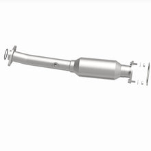 Load image into Gallery viewer, MagnaFlow Exhaust Products 5592215 California CARB Direct-Fit Catalytic Converter for Select INFINITI QX56, Nissan Armada, Nissan TITAN