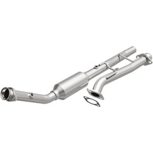 Load image into Gallery viewer, MagnaFlow Exhaust Products 4451314 California CARB Direct-Fit Catalytic Converter for Select Ford Explorer, Mercury Mountaineer