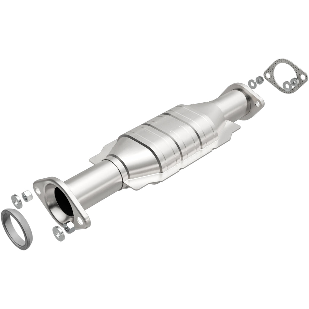 MagnaFlow Exhaust Products 24239 HM Grade Direct-Fit Catalytic Converter for Select Mitsubishi Montero