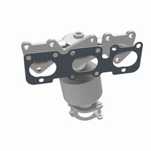 Load image into Gallery viewer, MagnaFlow Exhaust Products 51685 OEM Grade Manifold Catalytic Converter for Select Hyundai Azera, Hyundai Entourage, Hyundai Sonata, Kia Sedona