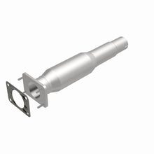 Load image into Gallery viewer, MagnaFlow Exhaust Products 24204 HM Grade Direct-Fit Catalytic Converter for Select Buick LeSabre, Buick Park Avenue, Pontiac Bonneville