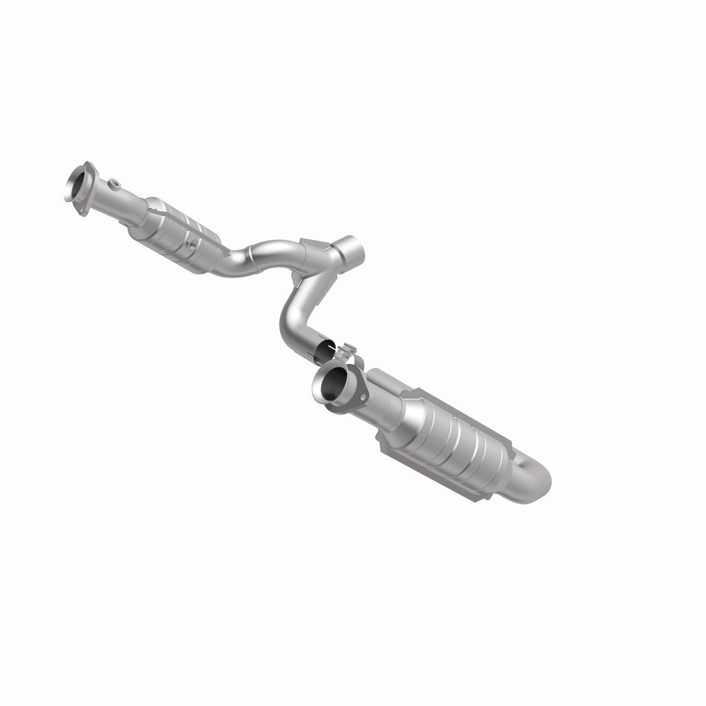 MagnaFlow Exhaust Products 49665 OEM Grade Direct-Fit Catalytic Converter for Select Dodge Ram 1500, Ram