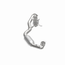 Load image into Gallery viewer, MagnaFlow Exhaust Products 444033 California CARB Direct-Fit Catalytic Converter for Select Ford Taurus