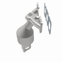 Load image into Gallery viewer, MagnaFlow Exhaust Products 51685 OEM Grade Manifold Catalytic Converter for Select Hyundai Azera, Hyundai Entourage, Hyundai Sonata, Kia Sedona