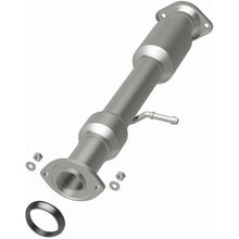 Load image into Gallery viewer, MagnaFlow Exhaust Products 52534 OEM Grade Direct-Fit Catalytic Converter for Select Toyota Highlander