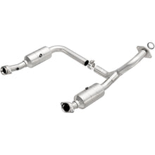 Load image into Gallery viewer, MagnaFlow Exhaust Products 49672 OEM Grade Direct-Fit Catalytic Converter for Select Ford Explorer, Ford Explorer Sport Trac, Mercury Mountaineer