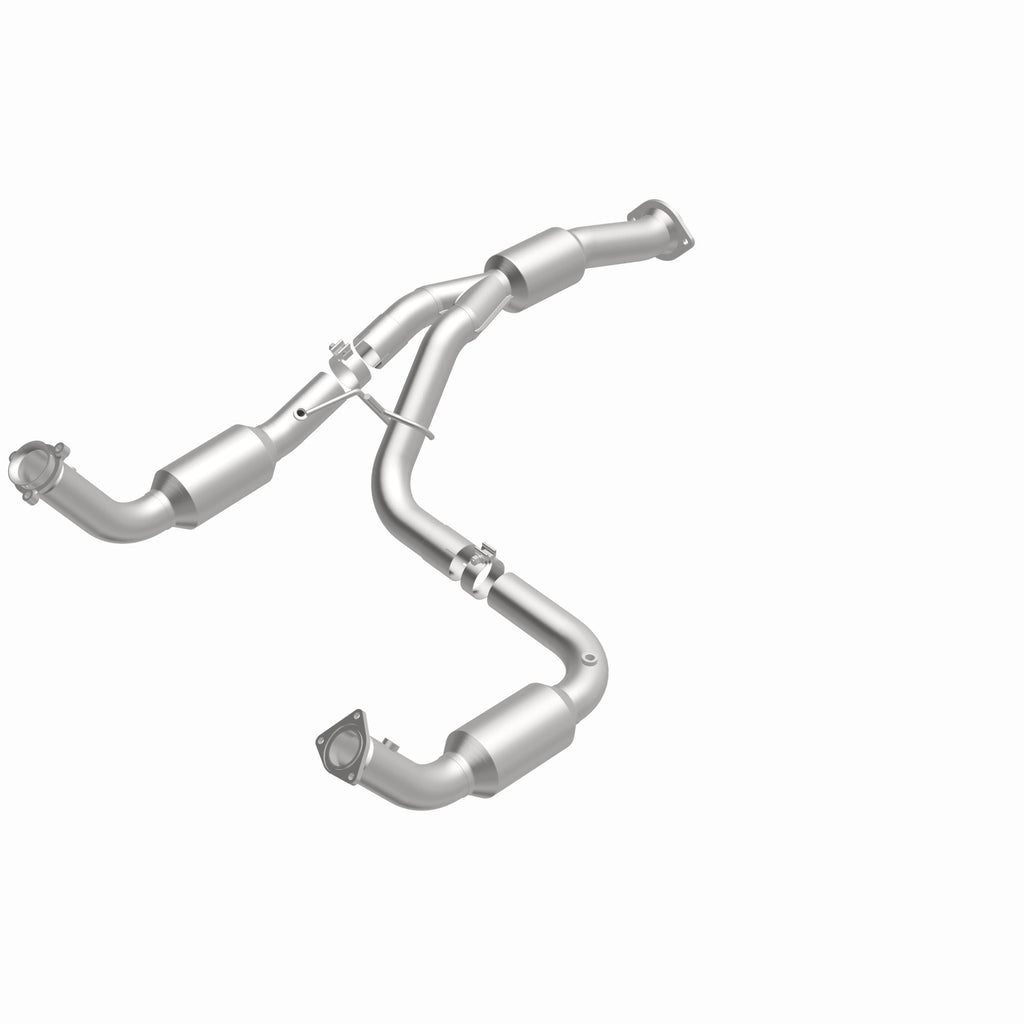 MagnaFlow Exhaust Products 5582812 California CARB Direct-Fit Catalytic Converter for Select Chevrolet Silverado HD, Chevrolet Silverado HD, GMC Sierra HD, GMC Sierra HD