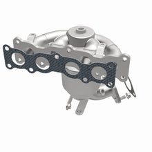 Load image into Gallery viewer, MagnaFlow Exhaust Products 22-084 OEM Grade Manifold Catalytic Converter for Select Hyundai Santa Fe, Hyundai Tucson, Kia Sorento, Kia Sportage