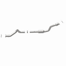 Load image into Gallery viewer, MagnaFlow Exhaust Products 21-758 OEM Grade Direct-Fit Catalytic Converter for Select Buick Terraza, Chevrolet Uplander, Pontiac Montana, Saturn Relay