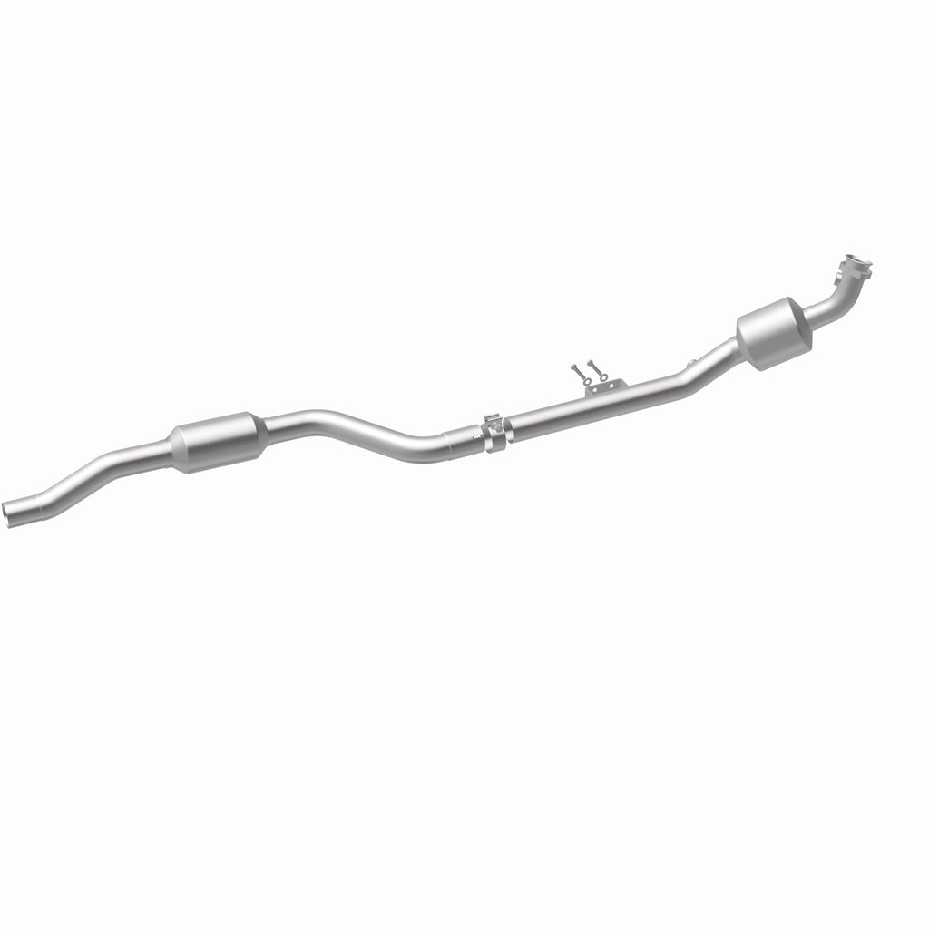 MagnaFlow Exhaust Products 551642 California CARB Direct-Fit Catalytic Converter for Select Mercedes-Benz CLS500, Mercedes-Benz E500