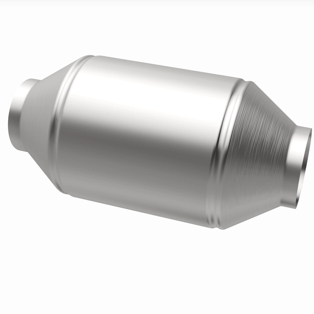 MagnaFlow Exhaust Products 333504 California CARB Universal Catalytic Converter for Select Dodge D100, Dodge D150, Dodge Ram 50, Mazda B2000, Mazda B2200, Mazda B2600, Mitsubishi Mighty Max
