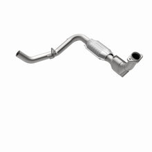 Load image into Gallery viewer, MagnaFlow Exhaust Products 447117 California CARB Direct-Fit Catalytic Converter for Select Ford Expedition, Ford F-150, Lincoln Navigator