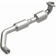 Load image into Gallery viewer, MagnaFlow Exhaust Products 5582705 California CARB Direct-Fit Catalytic Converter for Select Ford F-150