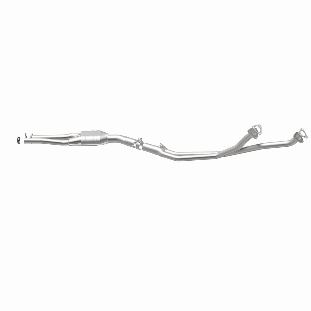 MagnaFlow Exhaust Products 23556 Standard Grade Direct-Fit Catalytic Converter for Select BMW 535i, BMW 635CSi