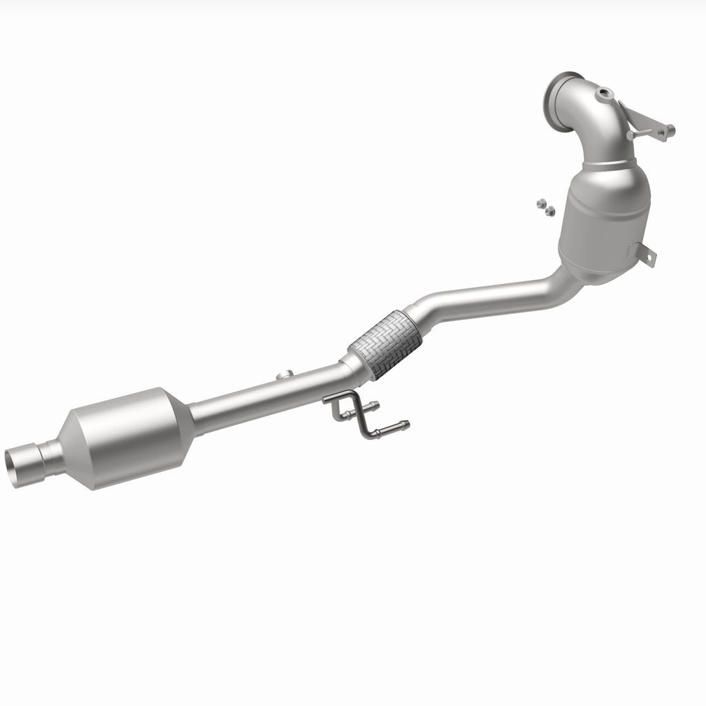 MagnaFlow Exhaust Products 280759 OEM Grade Direct-Fit Catalytic Converter for Select Volkswagen Jetta, Volkswagen Taos