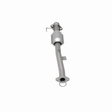 Load image into Gallery viewer, MagnaFlow Exhaust Products 441020 California CARB Direct-Fit Catalytic Converter for Select Chevrolet Tracker, Suzuki Vitara