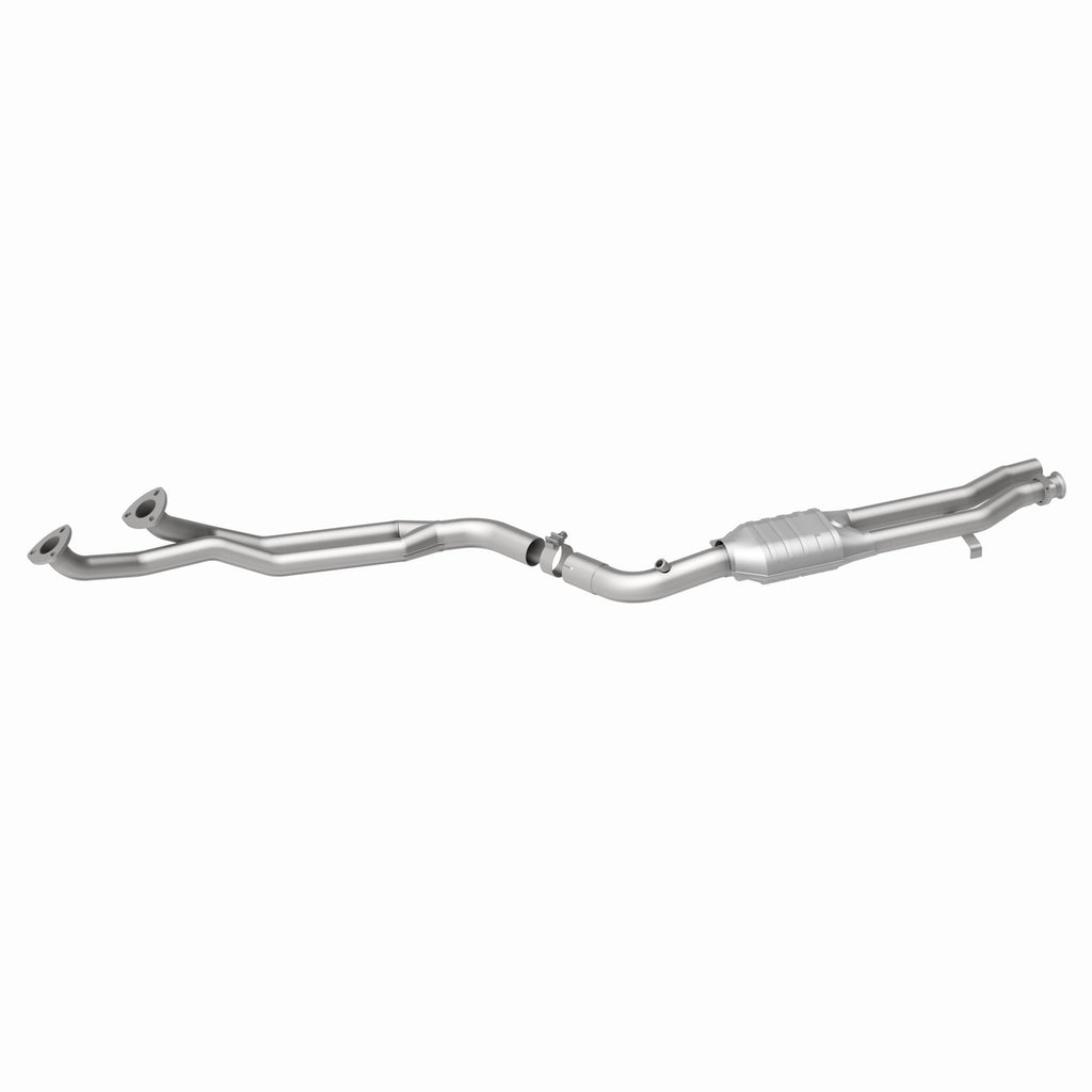 MagnaFlow Exhaust Products 23802 Standard Grade Direct-Fit Catalytic Converter for Select BMW 325i, BMW 325is