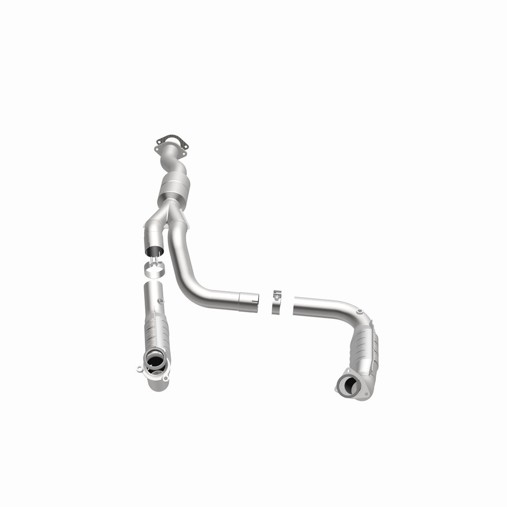 MagnaFlow Exhaust Products 52113 OEM Grade Direct-Fit Catalytic Converter for Select Chevrolet Express 2500, Chevrolet Express 3500, Chevrolet Express 4500, GMC Savana 2500, GMC Savana 3500, GMC Savana