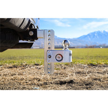 Load image into Gallery viewer, 8In-Drop-Hitch-WBuilt-In-Scale--2In-Shank-(10K12.5K-Gtwr)---Aluminum