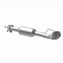 Load image into Gallery viewer, MagnaFlow Exhaust Products 5671988 California CARB Direct-Fit Catalytic Converter for Select Honda Civic