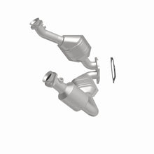 Load image into Gallery viewer, MagnaFlow Exhaust Products 49440 OEM Grade Direct-Fit Catalytic Converter for Select Ford Ranger, Mazda B3000
