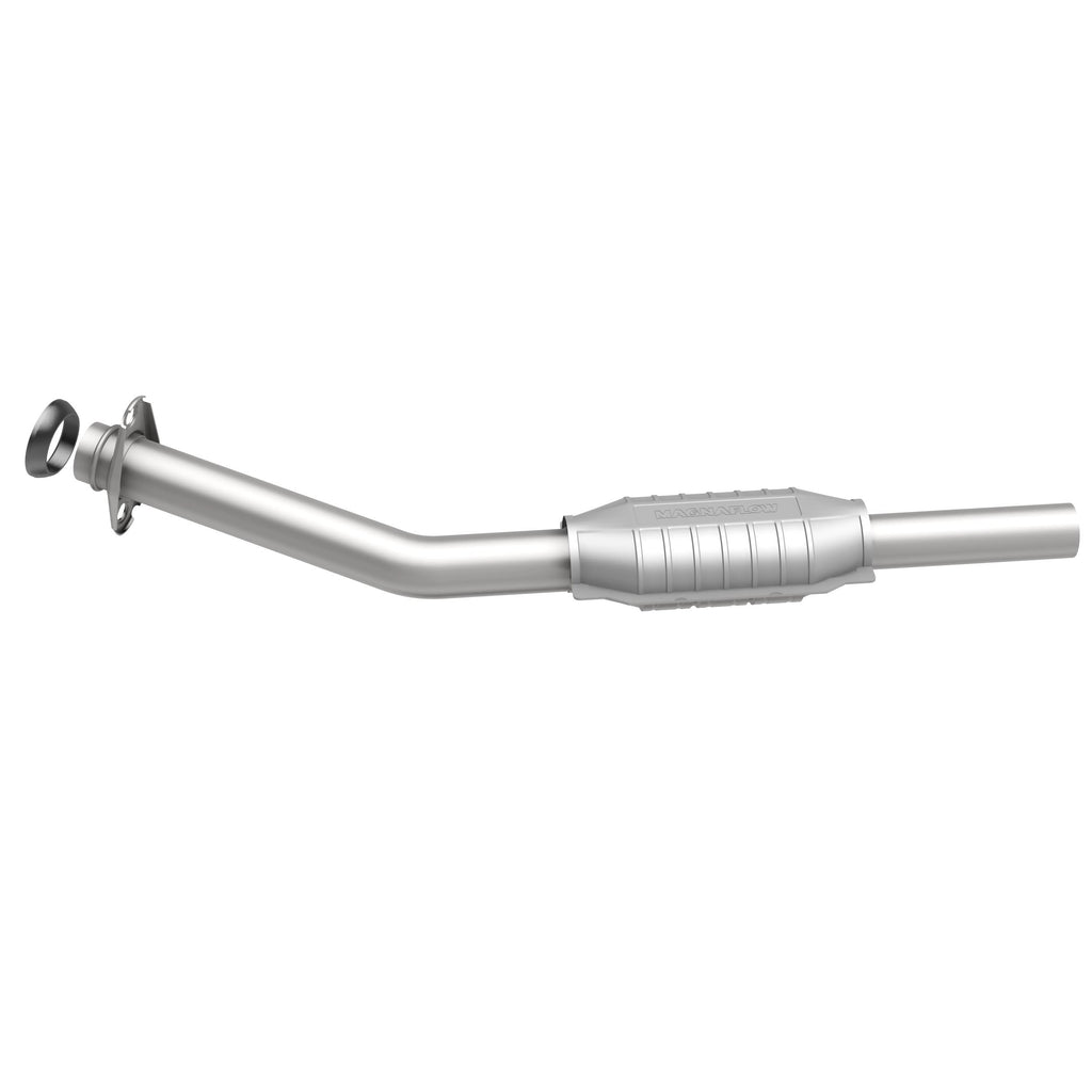 MagnaFlow Exhaust Products 23273 Standard Grade Direct-Fit Catalytic Converter for Select Chrysler Town & Country, Dodge Caravan, Dodge Grand Caravan, Plymouth Grand Voyager