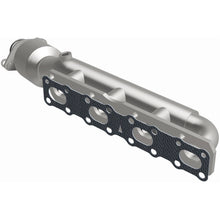 Load image into Gallery viewer, MagnaFlow Exhaust Products 4583380 California CARB Manifold Catalytic Converter for Select INFINITI QX56, Nissan Pathfinder Armada, Nissan TITAN