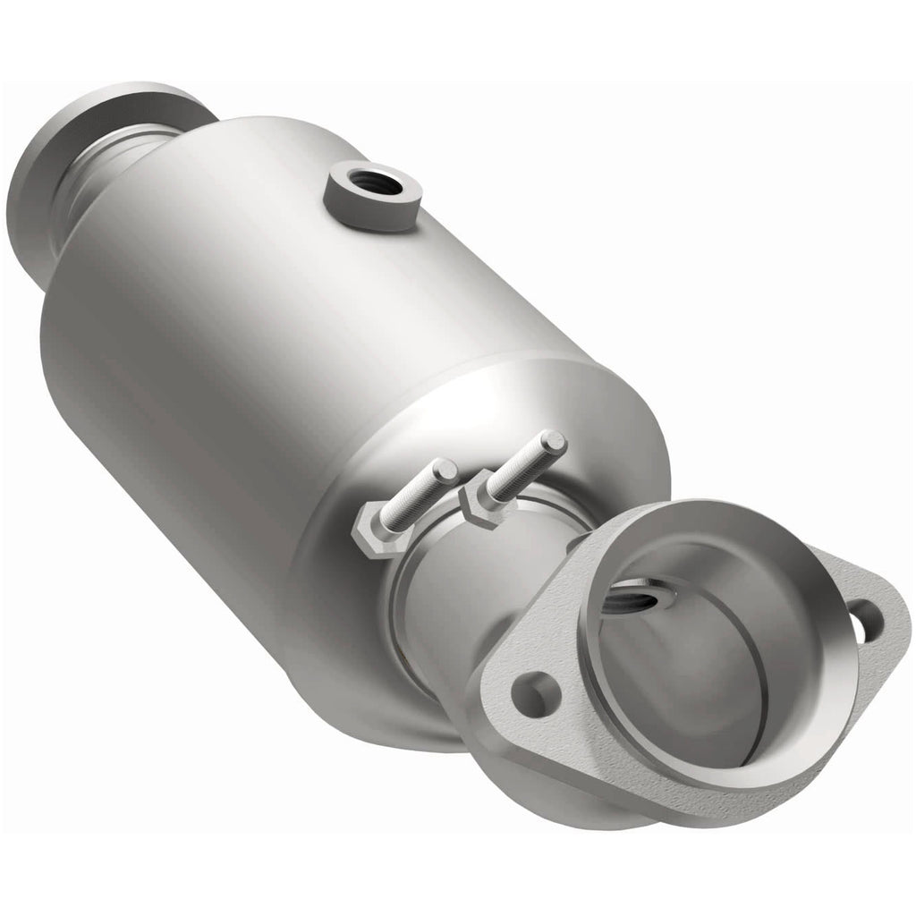 MagnaFlow Exhaust Products 21-682 OEM Grade Direct-Fit Catalytic Converter for Select Mercedes-Benz C400, Mercedes-Benz C43 AMG, Mercedes-Benz C450 AMG, Mercedes-Benz E43 AMG, Mercedes-Benz E450, Mercedes-Benz GLC43 AMG