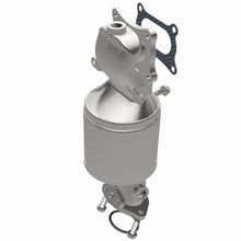 Load image into Gallery viewer, MagnaFlow Exhaust Products 5631893 California CARB Manifold Catalytic Converter for Select Honda Accord
