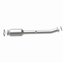 Load image into Gallery viewer, MagnaFlow Exhaust Products 5592669 California CARB Direct-Fit Catalytic Converter for Select Nissan Frontier, Nissan Pathfinder, Nissan Xterra, Suzuki Equator