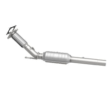 Load image into Gallery viewer, MagnaFlow Exhaust Products 24333 HM Grade Direct-Fit Catalytic Converter for Select Volkswagen Beetle