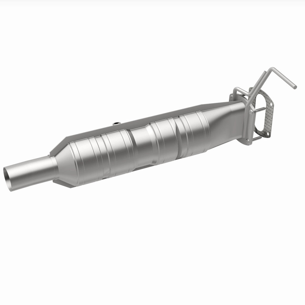 MagnaFlow Exhaust Products 280435 OEM Grade Direct-Fit Catalytic Converter for Select Ford F-53 Motorhome Chassis, Ford F-59 Commercial Stripped Chassis