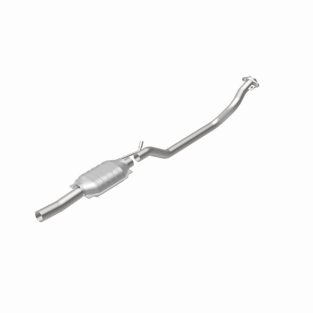 MagnaFlow Exhaust Products 93301 Standard Grade Direct-Fit Catalytic Converter for Select Ford E-150 Econoline, Ford E-150 Econoline Club Wagon, Ford E-250 Econoline, Ford E-250 Econoline Club Wagon, Ford E-350 Econoline, Ford E-350 Econoline Club Wagon,