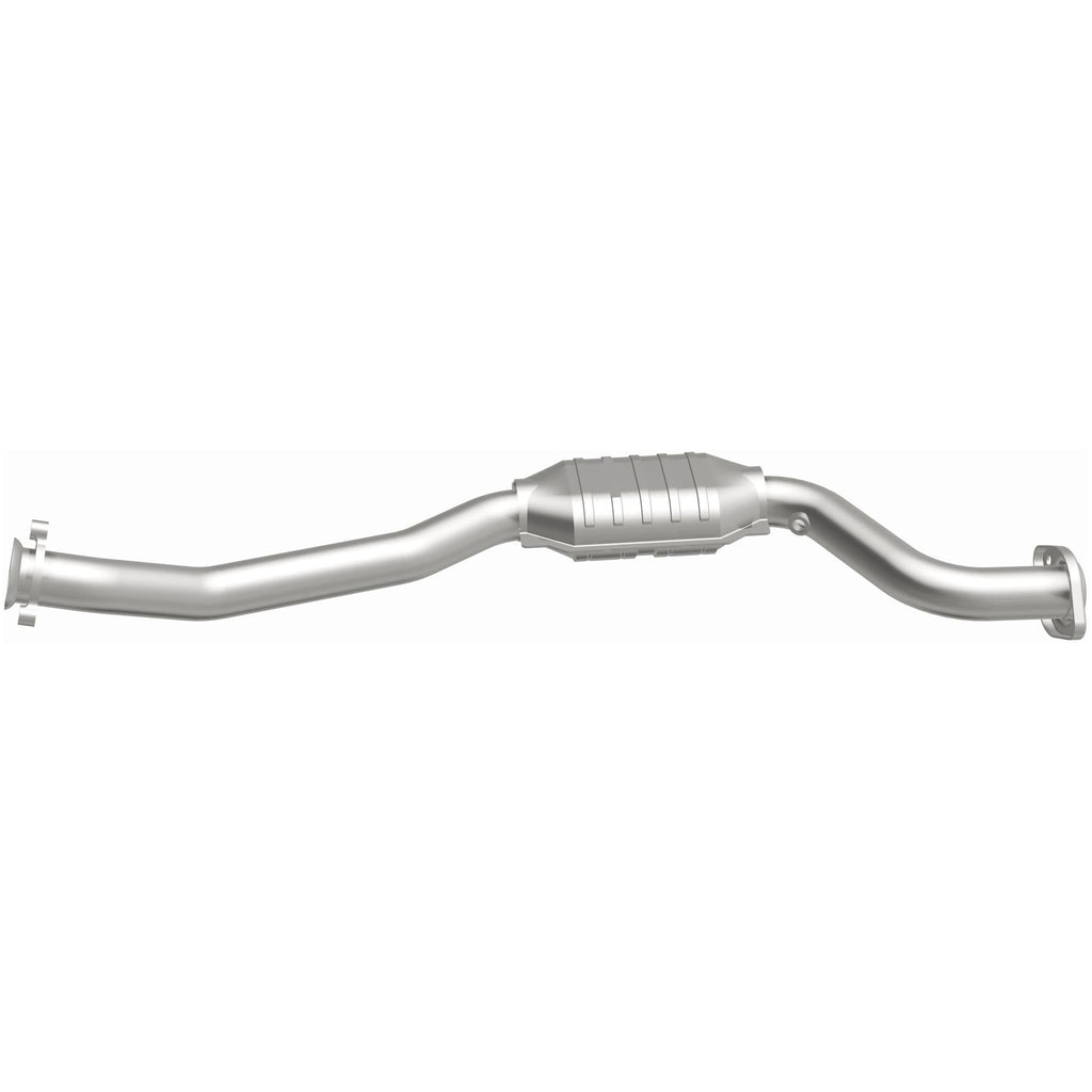 MagnaFlow Exhaust Products 49611 OEM Grade Direct-Fit Catalytic Converter for Select Chevrolet Colorado, GMC Canyon