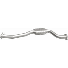 Load image into Gallery viewer, MagnaFlow Exhaust Products 49611 OEM Grade Direct-Fit Catalytic Converter for Select Chevrolet Colorado, GMC Canyon
