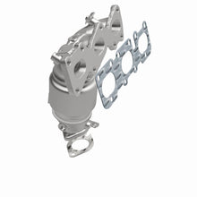 Load image into Gallery viewer, MagnaFlow Exhaust Products 52737 OEM Grade Manifold Catalytic Converter for Select Hyundai Santa Fe, Kia Sorento