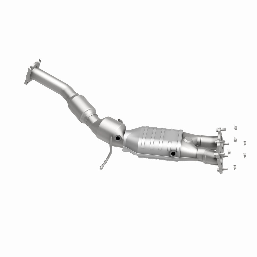 MagnaFlow Exhaust Products 51691 OEM Grade Direct-Fit Catalytic Converter for Select Volvo XC60