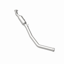 Load image into Gallery viewer, MagnaFlow Exhaust Products 5551172 California CARB Direct-Fit Catalytic Converter for Select Mercedes-Benz GL450, Mercedes-Benz GL550, Mercedes-Benz ML550