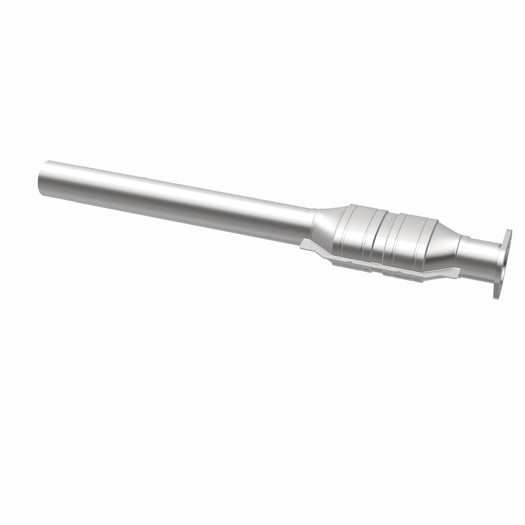 MagnaFlow Exhaust Products 23204 HM Grade Direct-Fit Catalytic Converter for Select Ford E-250 Econoline, Ford E-450 Econoline Super Duty, Ford Econoline Super Duty