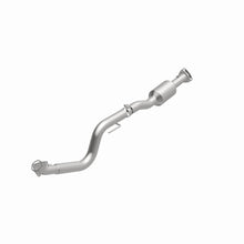 Load image into Gallery viewer, MagnaFlow Exhaust Products 280428 OEM Grade Direct-Fit Catalytic Converter for Select Chevrolet Express 4500, GMC Savana