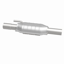 Load image into Gallery viewer, MagnaFlow Exhaust Products 95221 HM Grade Direct-Fit Catalytic Converter for Select Dodge Ram 2500, Dodge Ram