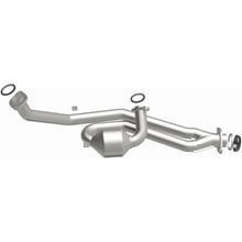 Load image into Gallery viewer, MagnaFlow Exhaust Products 49986 OEM Grade Direct-Fit Catalytic Converter for Select Toyota Avalon, Toyota Sienna