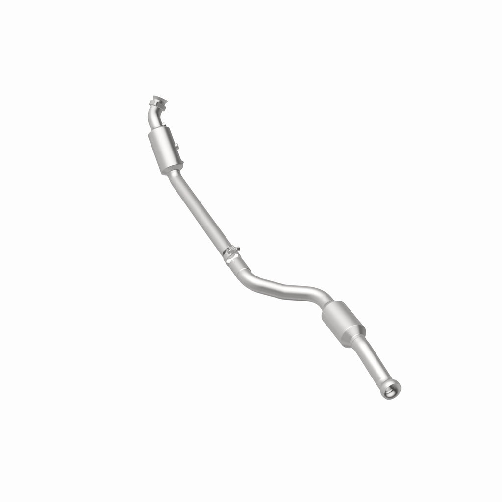 MagnaFlow Exhaust Products 21-563 OEM Grade Direct-Fit Catalytic Converter for Select Mercedes-Benz CLS550