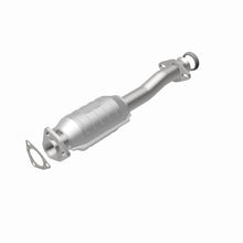 Load image into Gallery viewer, MagnaFlow Exhaust Products 22634 Standard Grade Direct-Fit Catalytic Converter for Select Honda Civic